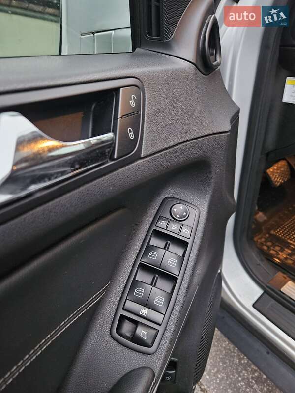 Позашляховик / Кросовер Mercedes-Benz GL-Class 2011 в Мукачевому