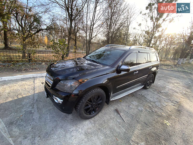 Внедорожник / Кроссовер Mercedes-Benz GL-Class 2009 в Гайсине