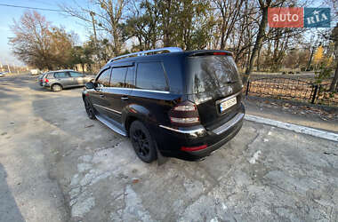 Внедорожник / Кроссовер Mercedes-Benz GL-Class 2009 в 