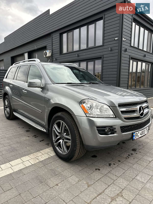 Внедорожник / Кроссовер Mercedes-Benz GL-Class 2011 в 