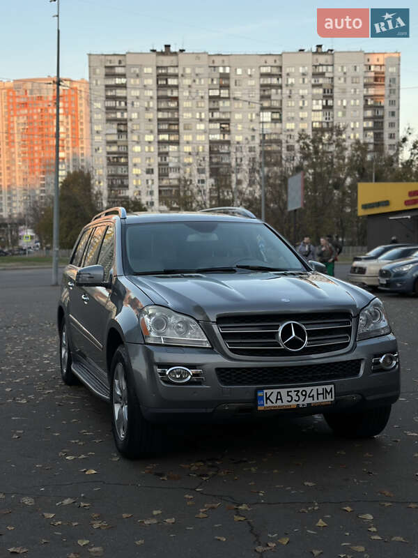 Внедорожник / Кроссовер Mercedes-Benz GL-Class 2010 в Киеве