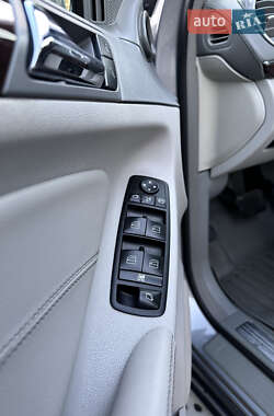 Позашляховик / Кросовер Mercedes-Benz GL-Class 2010 в 