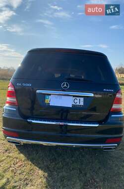 Позашляховик / Кросовер Mercedes-Benz GL-Class 2011 в 