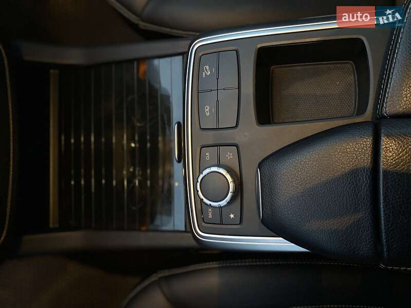 Позашляховик / Кросовер Mercedes-Benz GL-Class 2015 в Луцьку