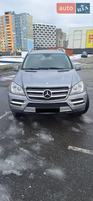 Mercedes-Benz GL-Class 2012