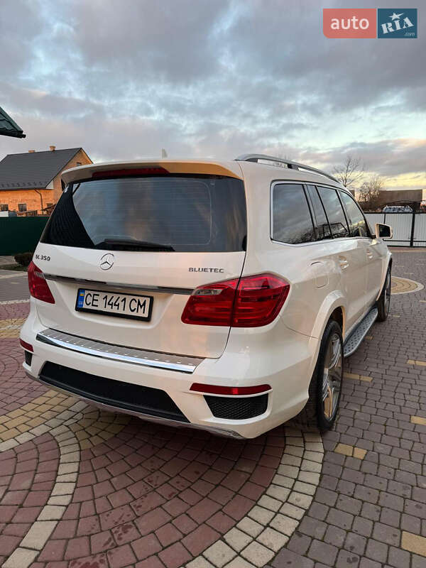 Позашляховик / Кросовер Mercedes-Benz GL-Class 2015 в Чернівцях