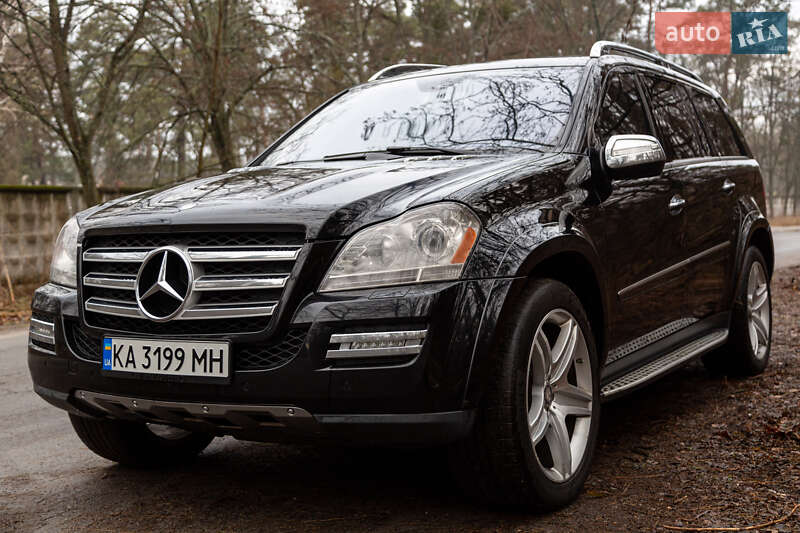Внедорожник / Кроссовер Mercedes-Benz GL-Class 2010 в Киеве
