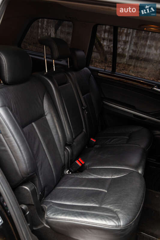Внедорожник / Кроссовер Mercedes-Benz GL-Class 2010 в Киеве