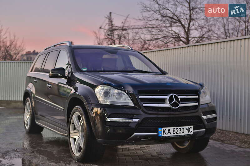 Внедорожник / Кроссовер Mercedes-Benz GL-Class 2011 в 