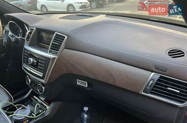 Позашляховик / Кросовер Mercedes-Benz GL-Class 2015 в 