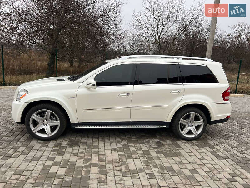 Внедорожник / Кроссовер Mercedes-Benz GL-Class 2011 в Полтаве