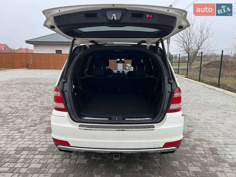 Внедорожник / Кроссовер Mercedes-Benz GL-Class 2011 в Полтаве