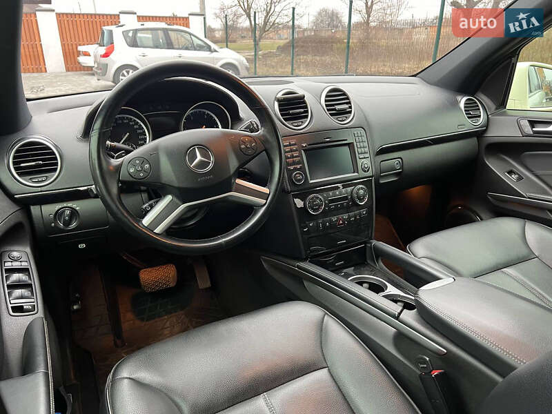 Внедорожник / Кроссовер Mercedes-Benz GL-Class 2011 в Полтаве