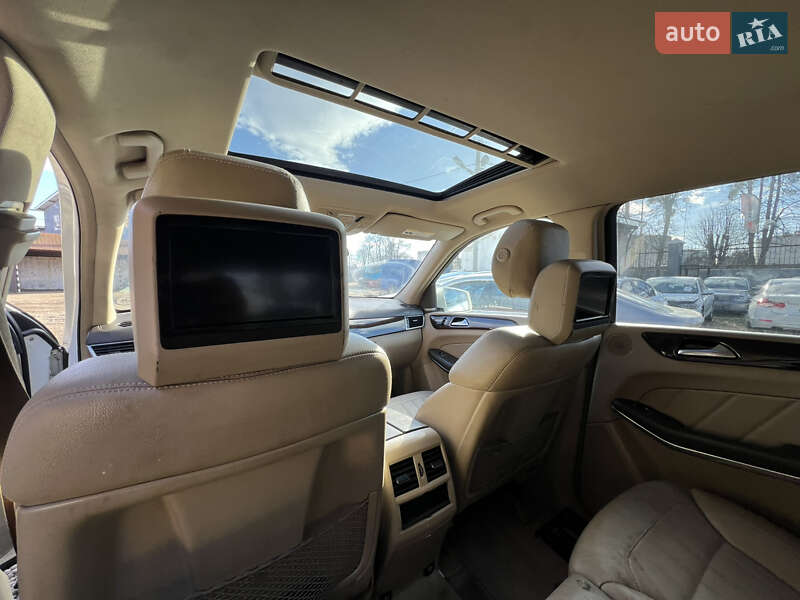 Позашляховик / Кросовер Mercedes-Benz GL-Class 2014 в Стрию