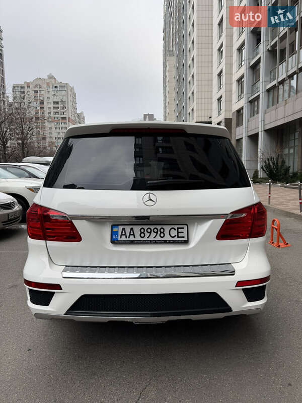 Внедорожник / Кроссовер Mercedes-Benz GL-Class 2014 в Киеве фото 2 Внедорожник / Кроссовер Mercedes-Benz GL-Class 2014 в Киеве