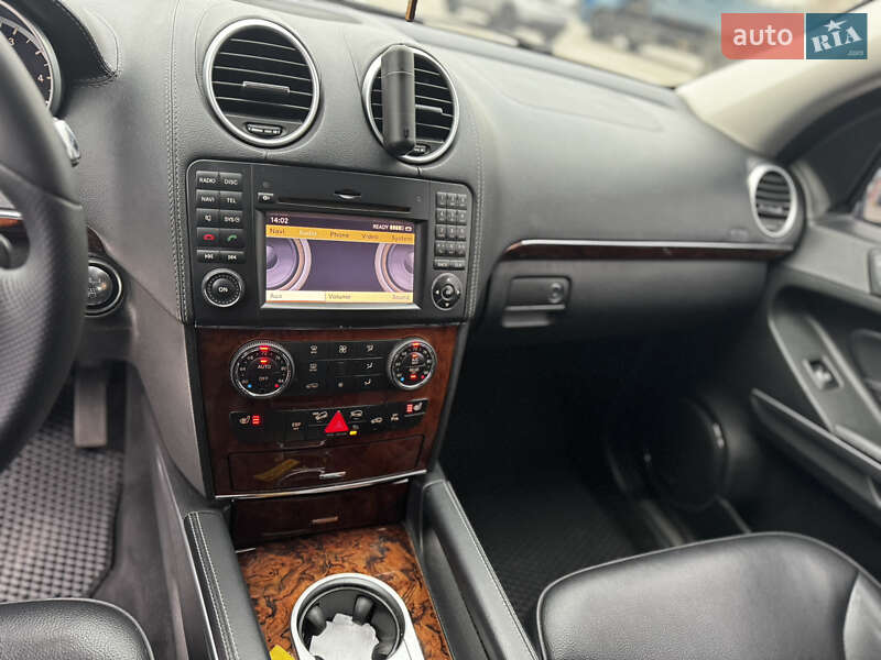 Позашляховик / Кросовер Mercedes-Benz GL-Class 2010 в Києві