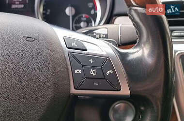 Позашляховик / Кросовер Mercedes-Benz GL-Class 2014 в 