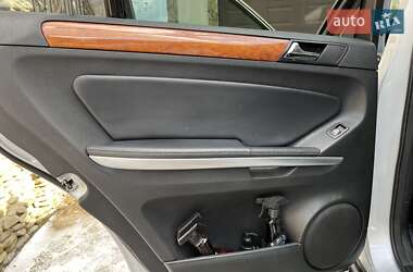 Внедорожник / Кроссовер Mercedes-Benz GL-Class 2009 в 
