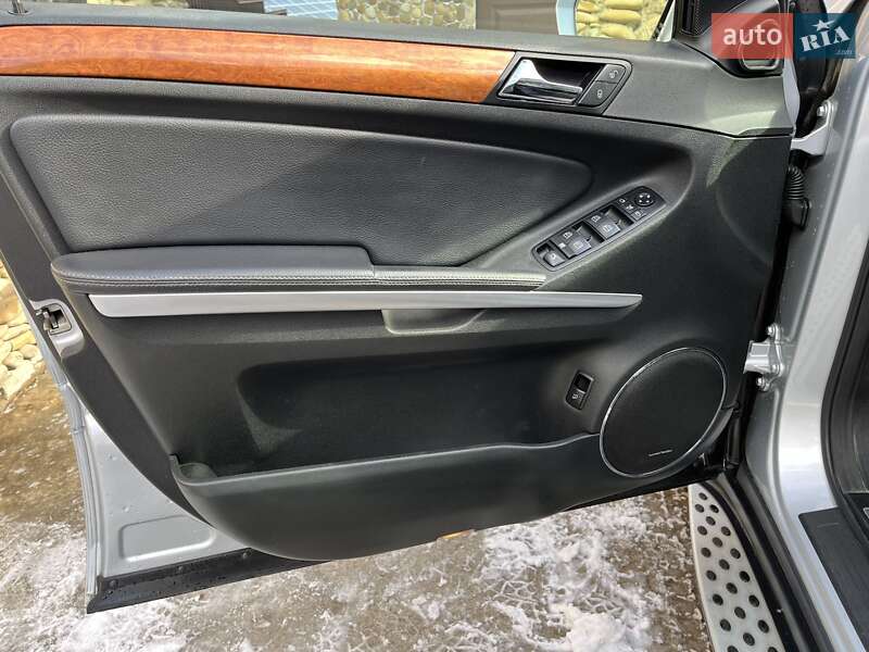 Внедорожник / Кроссовер Mercedes-Benz GL-Class 2009 в Черновцах фото 63 Внедорожник / Кроссовер Mercedes-Benz GL-Class 2009 в Черновцах