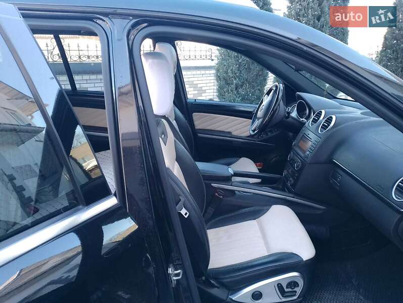Позашляховик / Кросовер Mercedes-Benz GL-Class 2012 в Малій Висці
