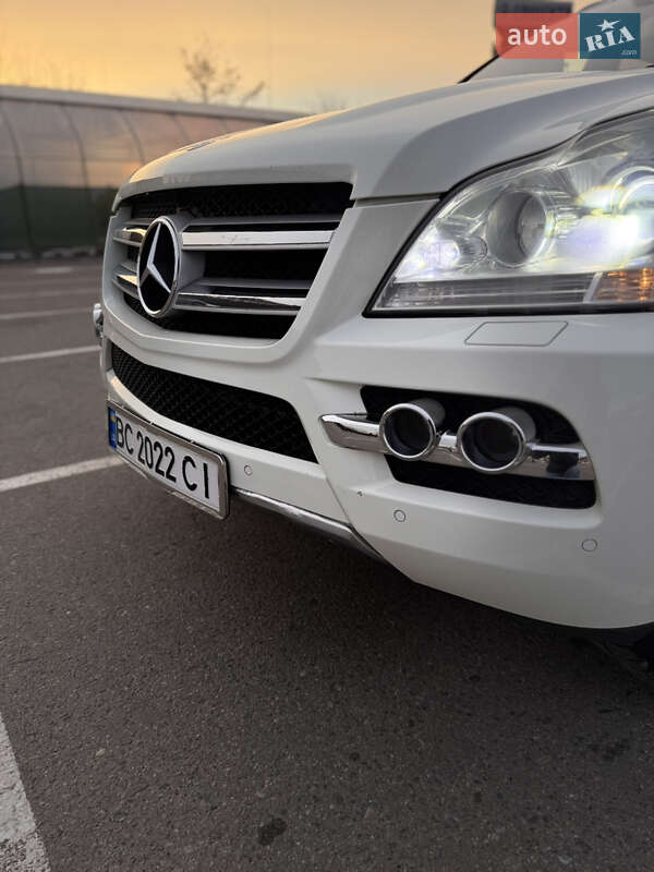 Позашляховик / Кросовер Mercedes-Benz GL-Class 2010 в Львові