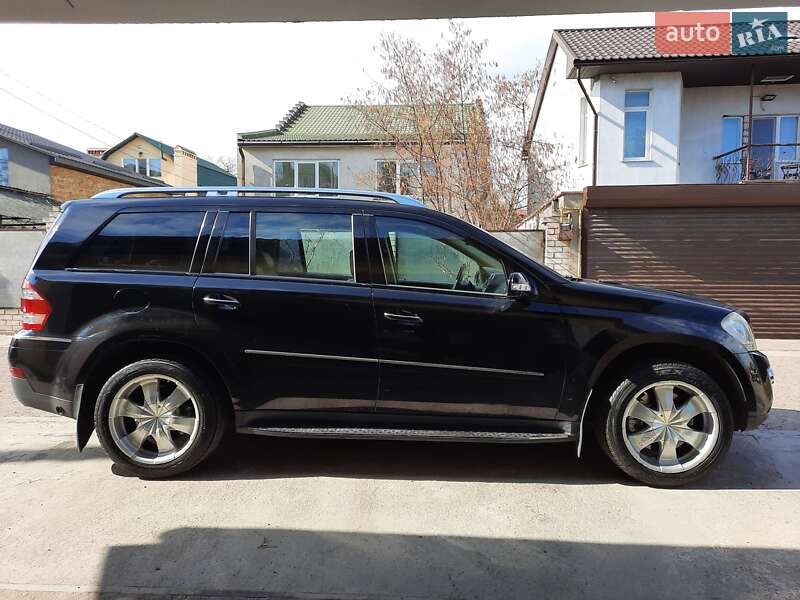 Mercedes-Benz GL-Class 2007 Mercedes-Benz GL-Class 2007