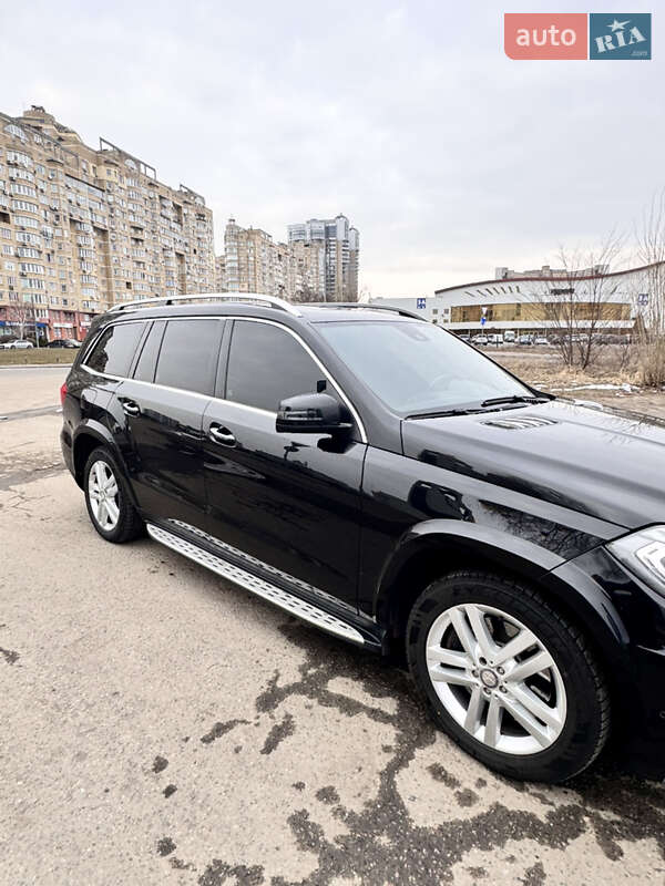 Позашляховик / Кросовер Mercedes-Benz GL-Class 2013 в Києві
