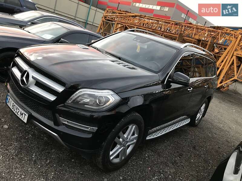 Позашляховик / Кросовер Mercedes-Benz GL-Class 2013 в Києві