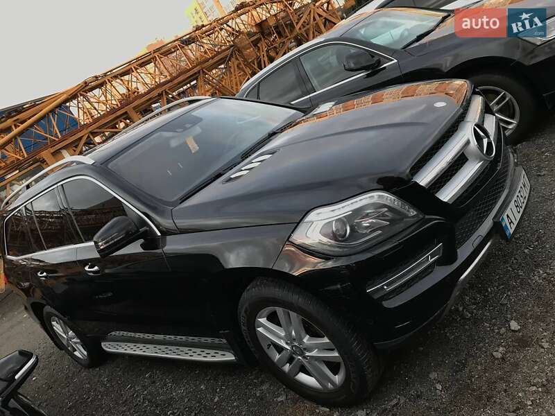 Позашляховик / Кросовер Mercedes-Benz GL-Class 2013 в Києві