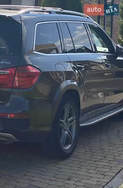 Позашляховик / Кросовер Mercedes-Benz GL-Class 2013 в 