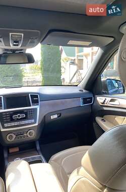 Позашляховик / Кросовер Mercedes-Benz GL-Class 2013 в 