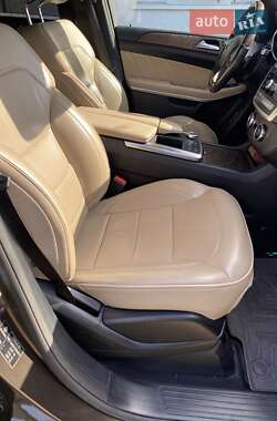 Позашляховик / Кросовер Mercedes-Benz GL-Class 2013 в 