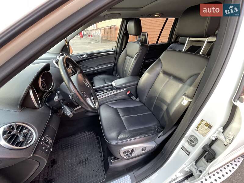 Внедорожник / Кроссовер Mercedes-Benz GL-Class 2010 в Киеве фото 30 Внедорожник / Кроссовер Mercedes-Benz GL-Class 2010 в Киеве