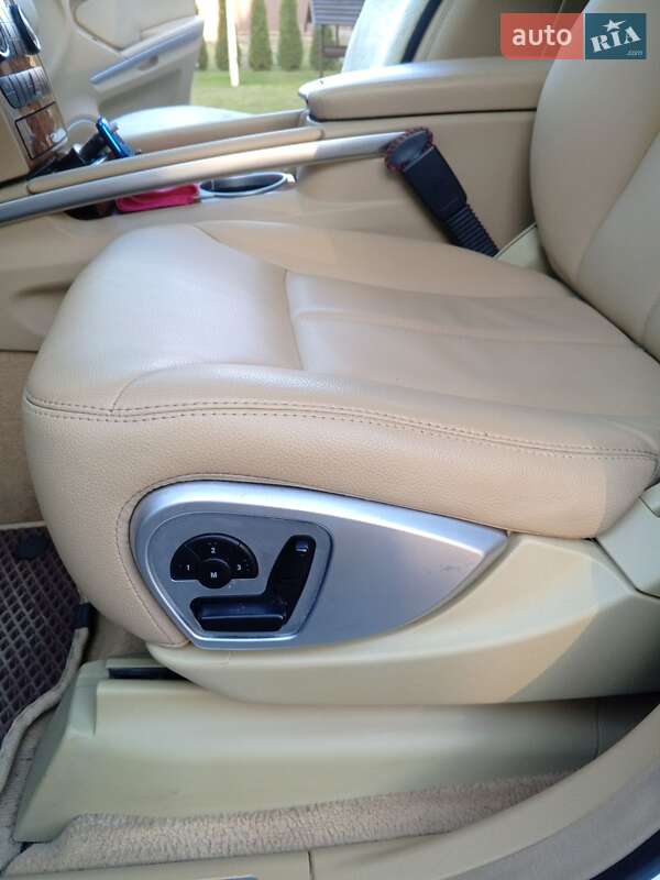 Позашляховик / Кросовер Mercedes-Benz GL-Class 2006 в Хусті