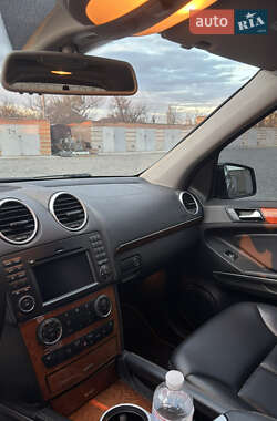 Внедорожник / Кроссовер Mercedes-Benz GL-Class 2008 в 