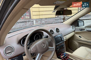 Внедорожник / Кроссовер Mercedes-Benz GL-Class 2012 в 