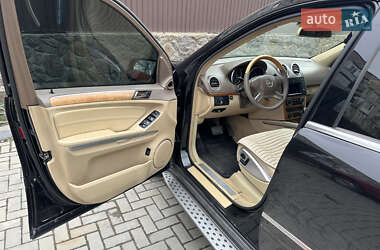 Внедорожник / Кроссовер Mercedes-Benz GL-Class 2009 в 