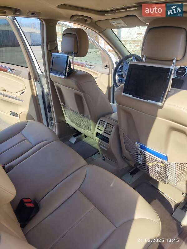 Внедорожник / Кроссовер Mercedes-Benz GL-Class 2010 в Коростышеве