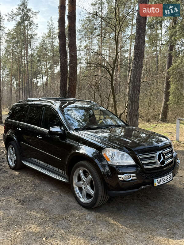 Внедорожник / Кроссовер Mercedes-Benz GL-Class 2009 в Киеве