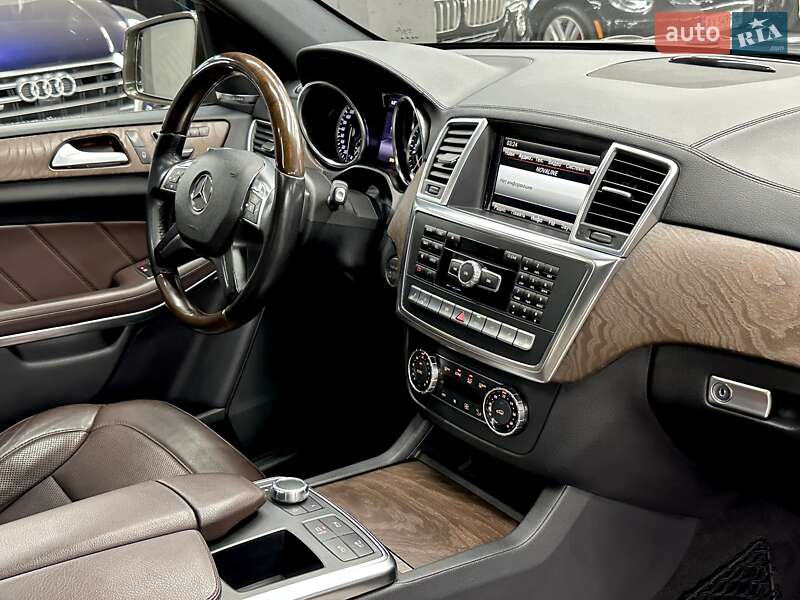 Позашляховик / Кросовер Mercedes-Benz GL-Class 2013 в Харкові фото 40 Позашляховик / Кросовер Mercedes-Benz GL-Class 2013 в Харкові