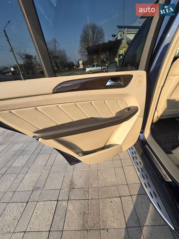 Позашляховик / Кросовер Mercedes-Benz GL-Class 2014 в Шостці
