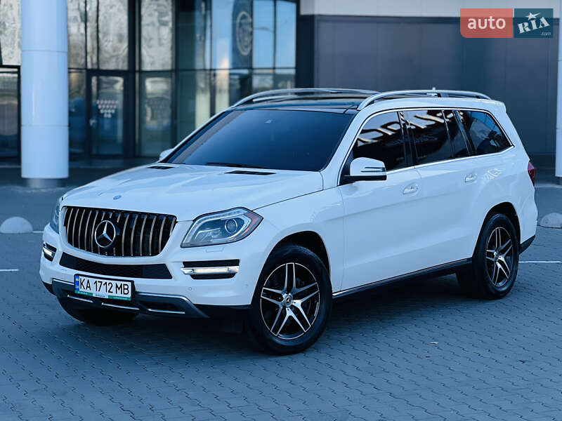 Внедорожник / Кроссовер Mercedes-Benz GL-Class 2012 в 