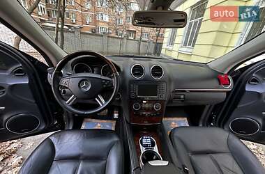 Позашляховик / Кросовер Mercedes-Benz GL-Class 2006 в 