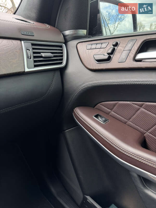 Внедорожник / Кроссовер Mercedes-Benz GL-Class 2013 в Черновцах