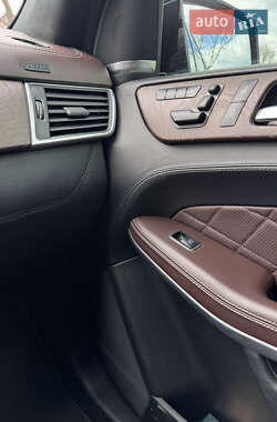 Внедорожник / Кроссовер Mercedes-Benz GL-Class 2013 в 