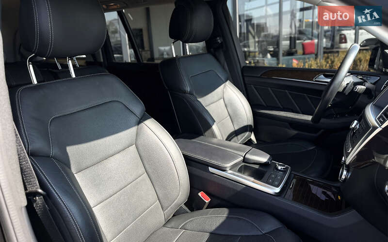 Внедорожник / Кроссовер Mercedes-Benz GL-Class 2016 в Мукачево