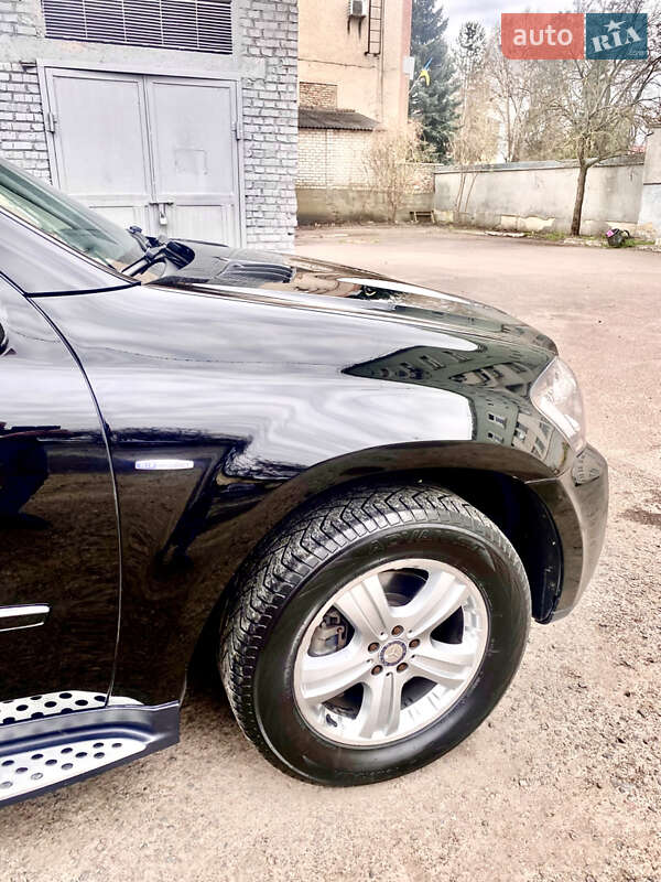 Внедорожник / Кроссовер Mercedes-Benz GL-Class 2010 в Ровно
