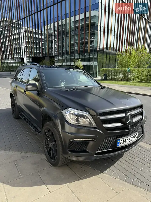 Позашляховик / Кросовер Mercedes-Benz GL-Class 2014 в 