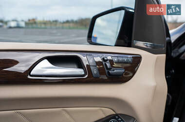 Позашляховик / Кросовер Mercedes-Benz GL-Class 2014 в 
