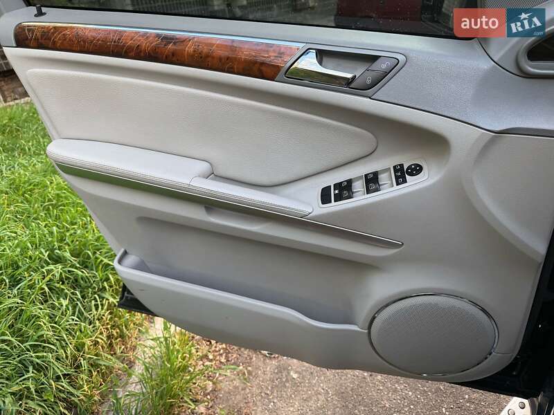 Внедорожник / Кроссовер Mercedes-Benz GL-Class 2006 в Запорожье